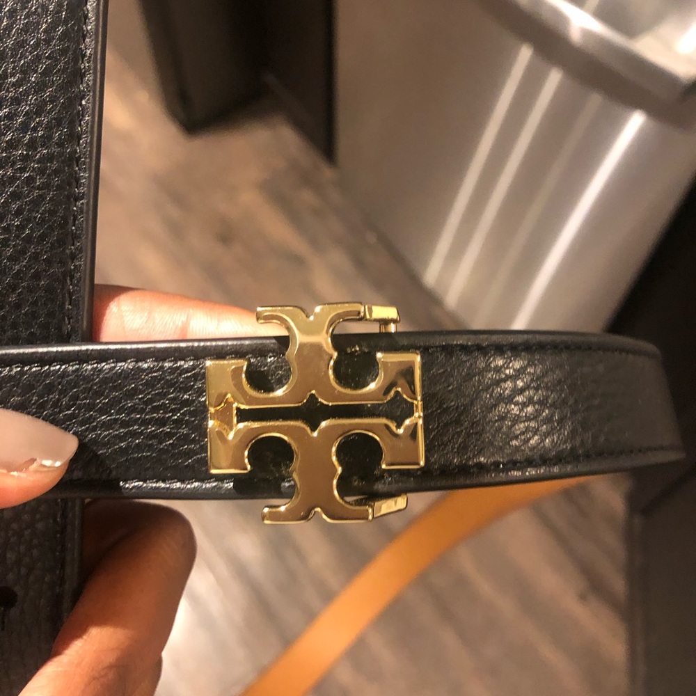 S/m reversible logo belt by Tory Burch